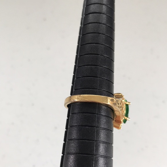 Vintage Emerald Stone with Accents 10K Gold Plated Ring - Picture 5 of 12